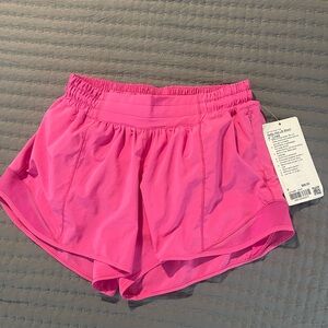Lululemon Hotty Hot Low Rise Shorts 6